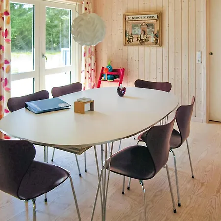Gorgeous Home In Fjerritslev With Sauna بيت للعطل *