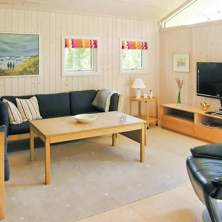 بيت للعطل Gorgeous Home In Fjerritslev With Sauna