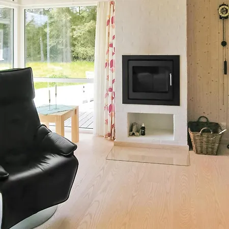 Gorgeous Home In Fjerritslev With Sauna بيت للعطل *